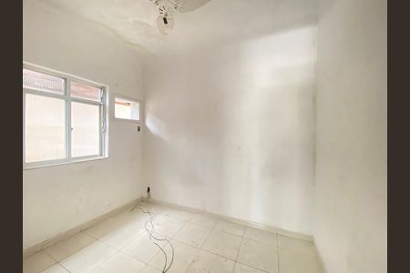 Casa à venda com 120m², 4 quartos e 4 vagas