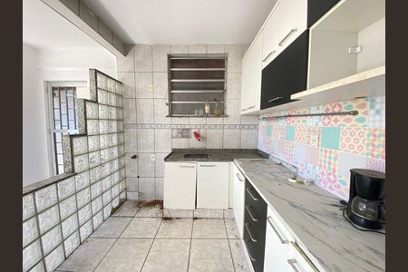 Casa à venda com 120m², 4 quartos e 4 vagas