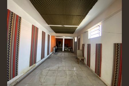 Casa à venda com 120m², 4 quartos e 4 vagas