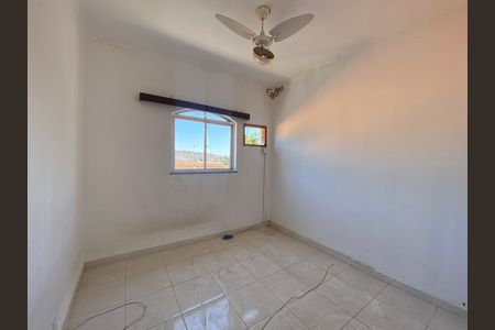 Casa à venda com 120m², 4 quartos e 4 vagas