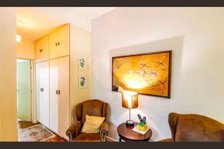 Casa à venda com 4 quartos, 140m² em Vila Cordeiro, São Paulo