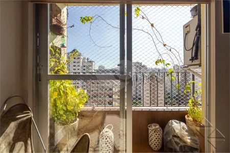 Apartamento à venda com 2 quartos, 90m² em Itaim Bibi, São Paulo