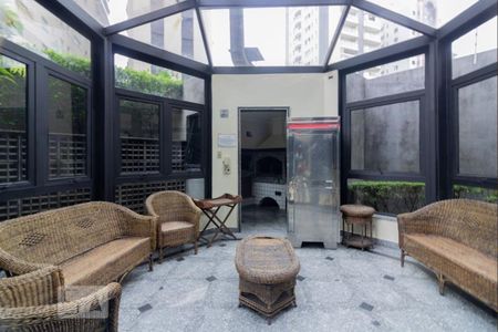 Apartamento à venda com 42m², 1 quarto e 1 vaga Apartamento à venda com 42m², 1 quarto e 1 vagaÁrea comum - Churrasqueira