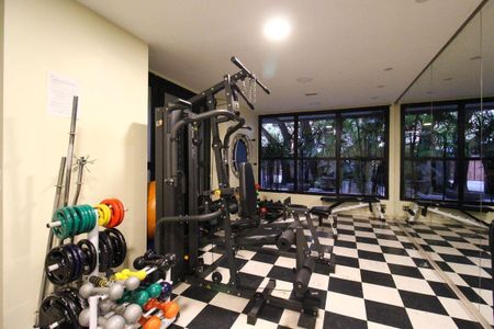 Apartamento à venda com 42m², 1 quarto e 1 vaga Apartamento à venda com 42m², 1 quarto e 1 vagaÁrea comum - Academia