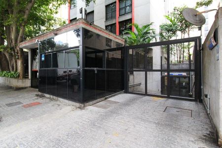 Apartamento à venda com 42m², 1 quarto e 1 vaga Apartamento à venda com 42m², 1 quarto e 1 vagaFachada