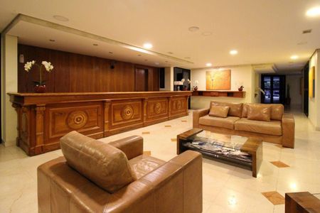 Apartamento à venda com 42m², 1 quarto e 1 vaga Apartamento à venda com 42m², 1 quarto e 1 vagaHall