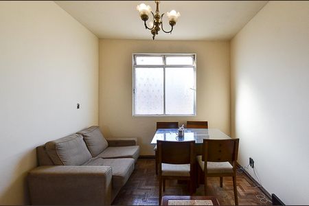 Apartamento à venda com 60m², 2 quartos e 1 vaga Apartamento à venda com 60m², 2 quartos e 1 vagaSala Ambientes