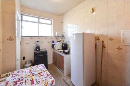 Apartamento à venda com 60m², 2 quartos e 1 vaga Apartamento à venda com 60m², 2 quartos e 1 vagaCozinha