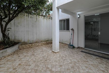 Casa para alugar com 50m², 1 quarto e 1 vagaVaranda