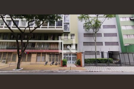 Apartamento à venda com 70m², 2 quartos e sem vagaFachada