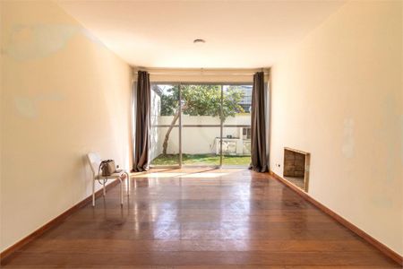 Casa à venda com 3 quartos, 165m² em Itaim Bibi, São Paulo