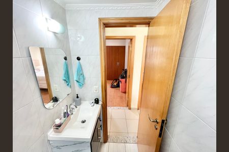 Apartamento à venda com 62m², 2 quartos e 1 vagaBanheiro
