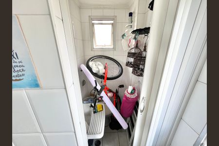 Apartamento à venda com 62m², 2 quartos e 1 vagaBanheiro de serviço