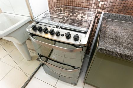 Apartamento à venda com 135m², 2 quartos e 2 vagasCozinha - Fogão