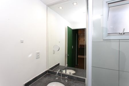 Apartamento à venda com 135m², 2 quartos e 2 vagasBanheiro