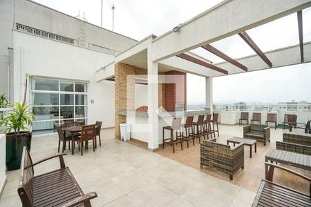 Apartamento à venda com 135m², 2 quartos e 2 vagasÁrea comum - Churrasqueira