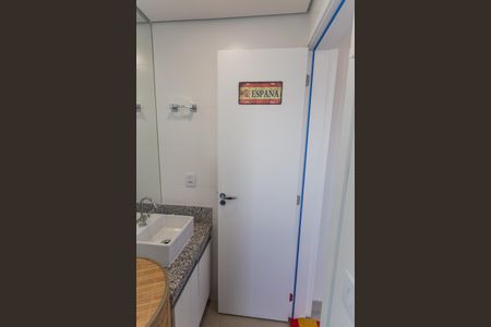 Apartamento à venda com 133m², 2 quartos e 2 vagas Apartamento à venda com 133m², 2 quartos e 2 vagasBanheiro Social na Cobertura