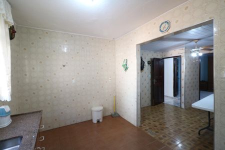 Casa à venda com 285m², 3 quartos e 9 vagasCozinha