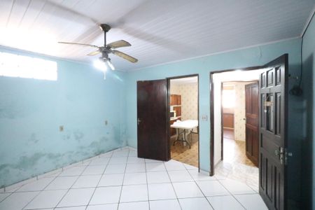 Casa à venda com 285m², 3 quartos e 9 vagas Casa à venda com 285m², 3 quartos e 9 vagasQuarto 3