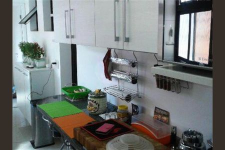 Apartamento à venda com 3 quartos, 82m² em Paraíso do Morumbi, São Paulo