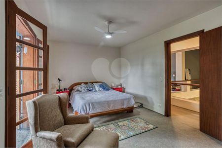 Casa à venda com 4 quartos, 379m² em Santo Amaro, São Paulo