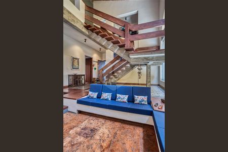 Casa à venda com 4 quartos, 379m² em Santo Amaro, São Paulo