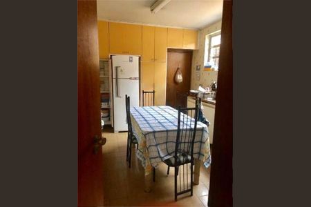 Casa à venda com 4 quartos, 260m² em Brooklin, São Paulo