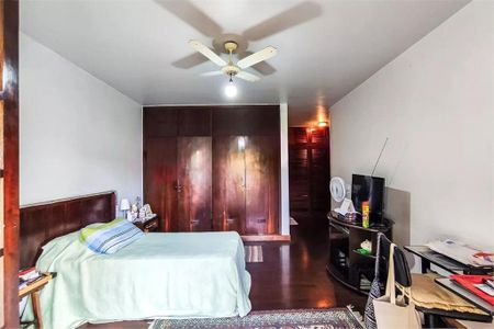 Casa à venda com 434m², 4 quartos e 4 vagas