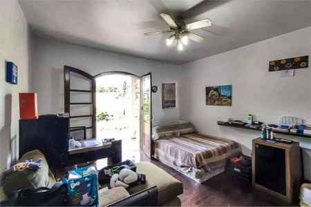 Casa à venda com 434m², 4 quartos e 4 vagas