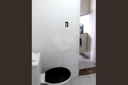 Casa à venda com 60m², 2 quartos e 1 vaga