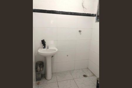 Casa à venda com 60m², 2 quartos e 1 vaga