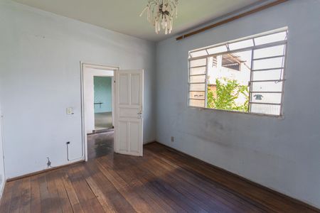 Casa à venda com 365m², 4 quartos e 2 vagasQuarto 3