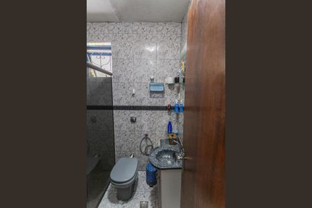 Casa à venda com 365m², 4 quartos e 2 vagasBanheiro da Suíte da Casa 2