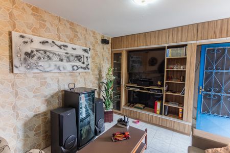 Casa à venda com 365m², 4 quartos e 2 vagasSala da Casa 2