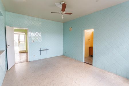 Casa à venda com 365m², 4 quartos e 2 vagasCopa