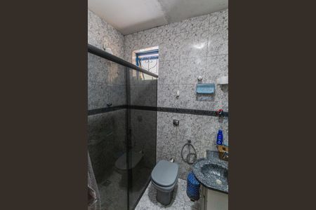 Casa à venda com 365m², 4 quartos e 2 vagasBanheiro da Suíte da Casa 2