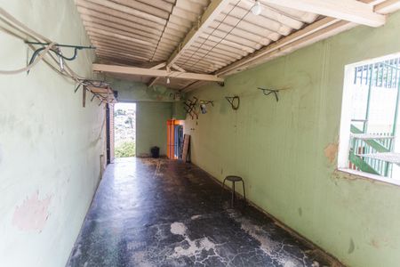 Casa à venda com 365m², 4 quartos e 2 vagasGaragem