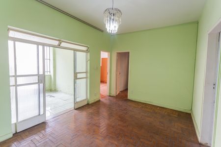 Sala de casa à venda com 4 quartos, 365m² em São Cristóvão, Belo Horizonte