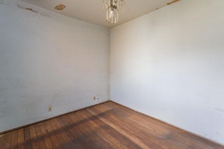 Casa à venda com 365m², 4 quartos e 2 vagasQuarto 3