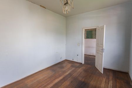 Casa à venda com 365m², 4 quartos e 2 vagasQuarto 3