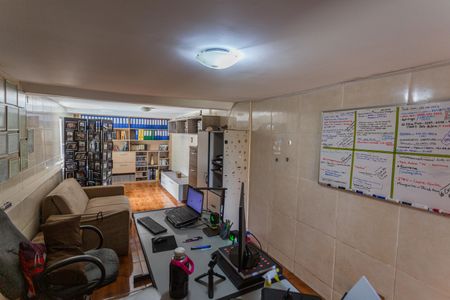Casa à venda com 365m², 4 quartos e 2 vagasEscritório da Casa 2