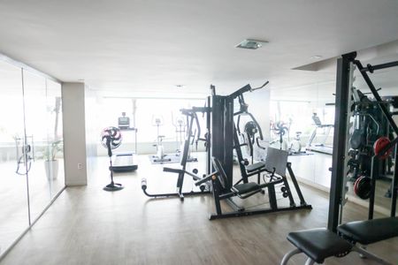 Apartamento para alugar com 93m², 3 quartos e 3 vagas Apartamento para alugar com 93m², 3 quartos e 3 vagasÁrea comum - Academia