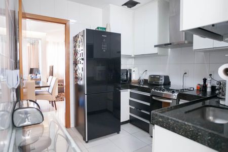 Apartamento para alugar com 93m², 3 quartos e 3 vagas Apartamento para alugar com 93m², 3 quartos e 3 vagasCozinha