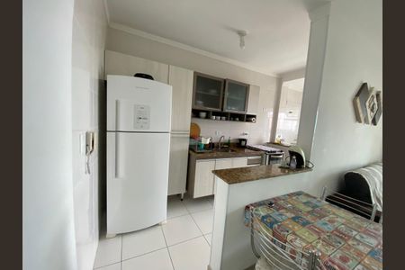 Apartamento para alugar com 65m², 2 quartos e 1 vaga Apartamento para alugar com 65m², 2 quartos e 1 vagaCozinha