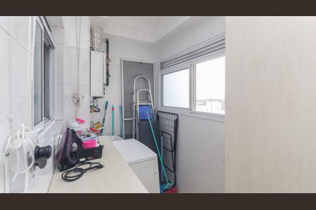 Apartamento à venda com 131m², 4 quartos e 2 vagas Apartamento à venda com 131m², 4 quartos e 2 vagasÁrea de Serviço