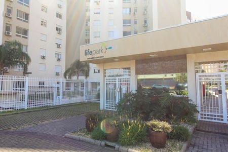 Apartamento para alugar com 77m², 3 quartos e 1 vaga Apartamento para alugar com 77m², 3 quartos e 1 vagaFachada e portaria