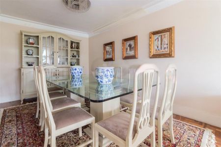 Apartamento à venda com 2 quartos, 180m² em Itaim Bibi, São Paulo