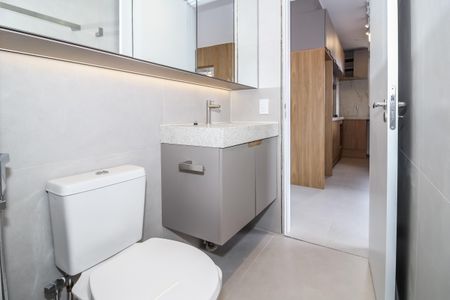 Apartamento para alugar com 34m², 2 quartos e sem vagaBanheiro