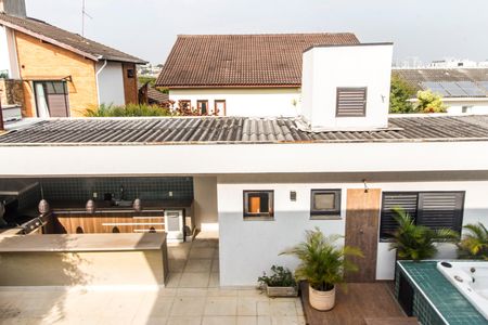 Casa de condomínio à venda com 341m², 4 quartos e 4 vagas Casa de condomínio à venda com 341m², 4 quartos e 4 vagasVista do Quarto