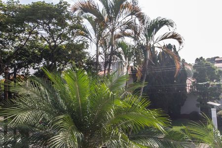 Casa de condomínio à venda com 341m², 4 quartos e 4 vagas Casa de condomínio à venda com 341m², 4 quartos e 4 vagasVista da Suíte